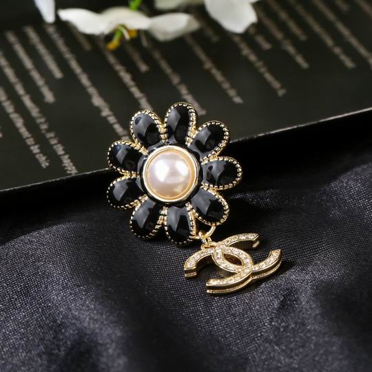 Chanel Brooch 12lyh118 (4)