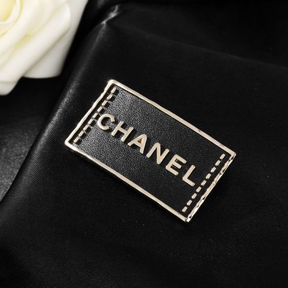 Chanel Brooch 12lyh119 (1)