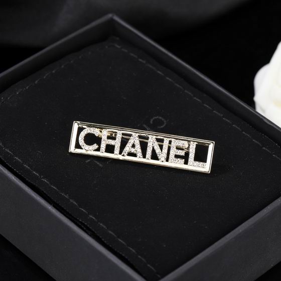 Chanel Brooch 12lyh120 (6)