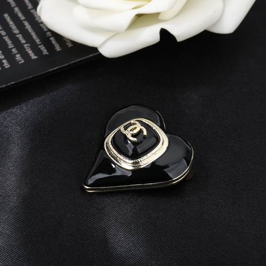 Chanel Brooch 12lyh121 (6)