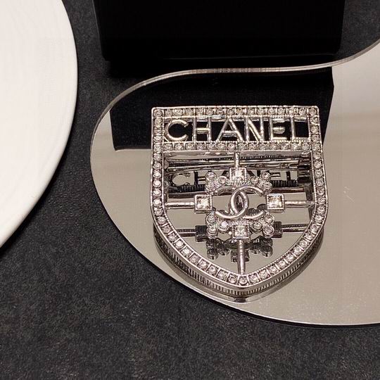Chanel Brooch 12lyh128 (3)