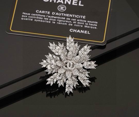 Chanel Brooch 12lyh130 (5)