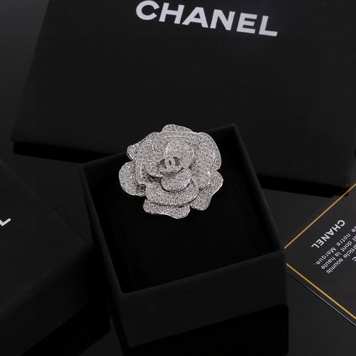 Chanel Brooch 12lyh131 (3)