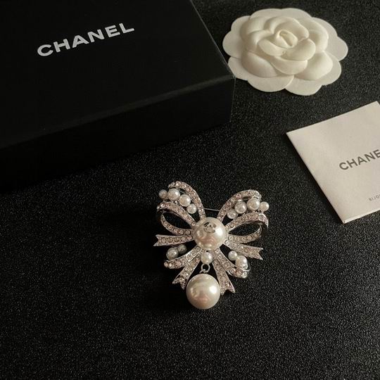 Chanel Brooch 12lyh65 (3)