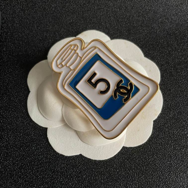 Chanel Brooch 12lyh69 (4)