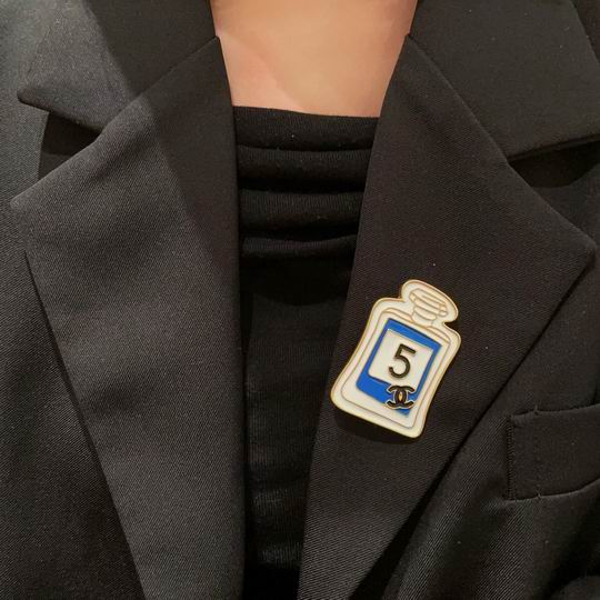 Chanel Brooch 12lyh69 (6)