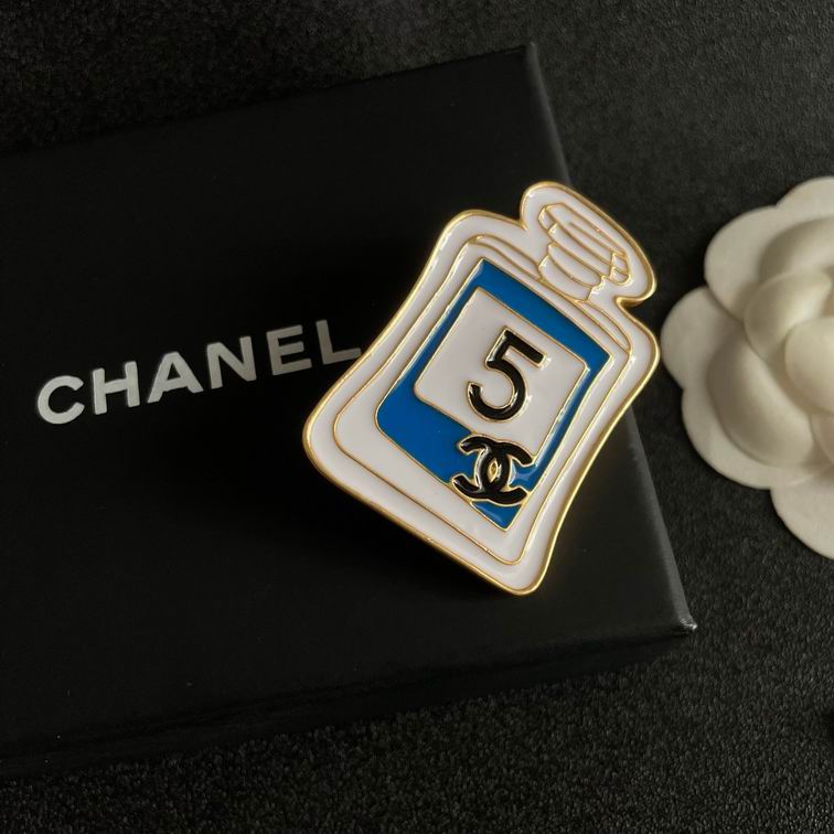 Chanel Brooch 12lyh69 (9)