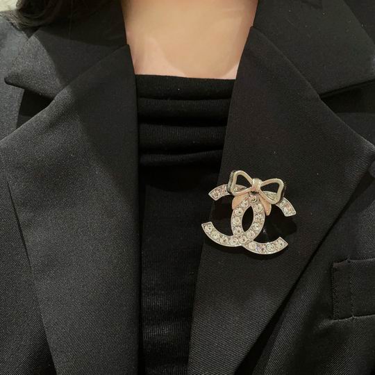 Chanel Brooch 12lyh71 (6)
