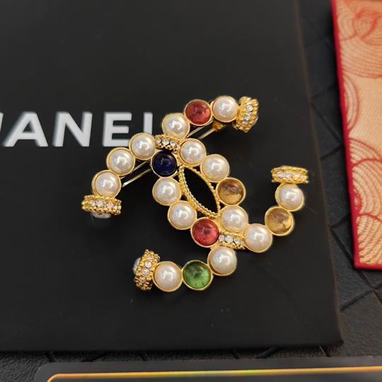 Chanel Brooch 12lyh72 (2)