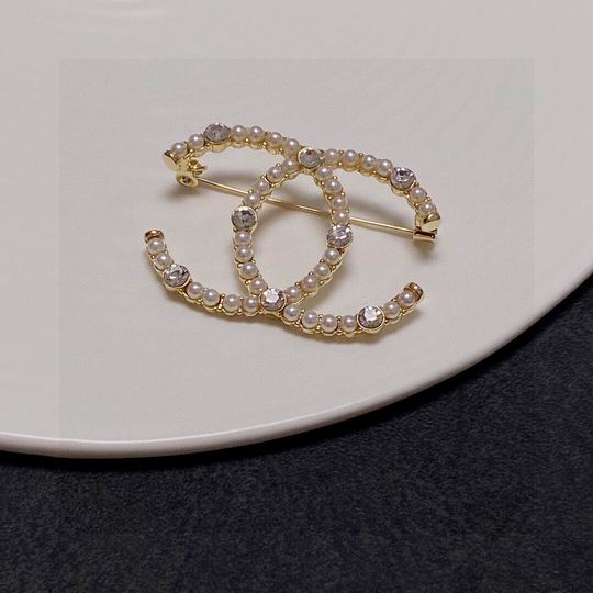 Chanel Brooch 12lyh73 (1)