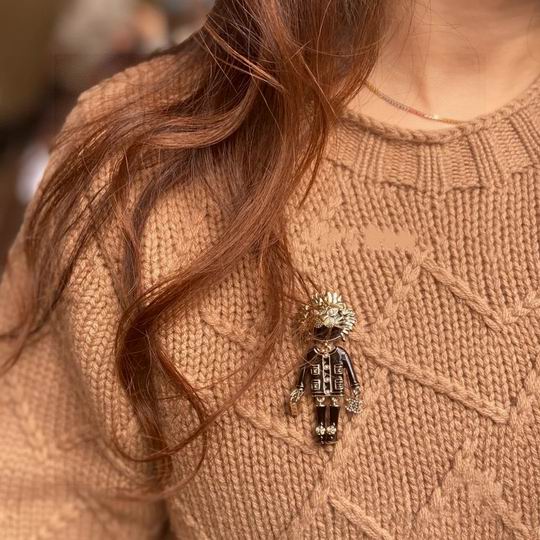 Chanel Brooch 12lyh74 (8)