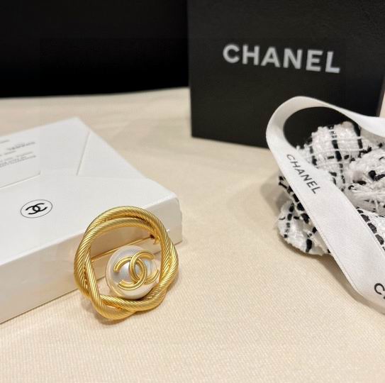 Chanel Brooch 12lyh76 (4)