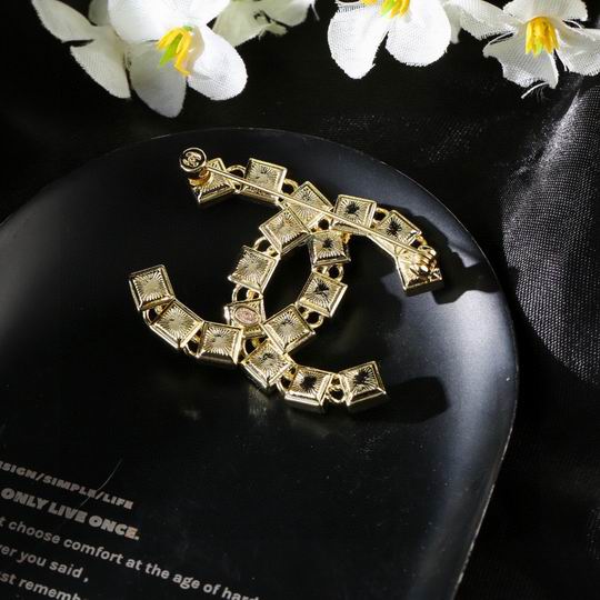 Chanel Brooch 12lyh78 (4)
