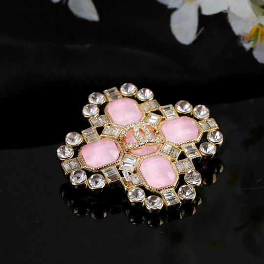 Chanel Brooch 12lyh80 (3)
