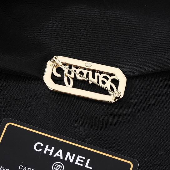 Chanel Brooch 12lyh83 (4)