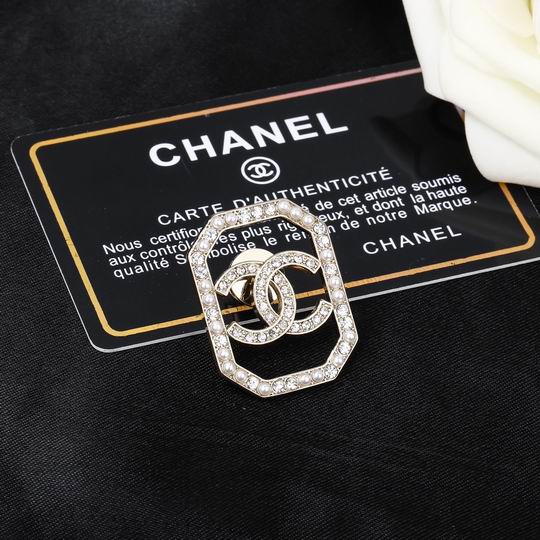 Chanel Brooch 12lyh85 (6)