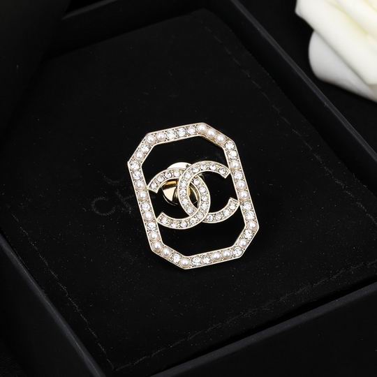 Chanel Brooch 12lyh85 (7)