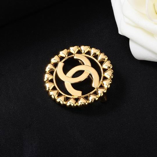 Chanel Brooch 12lyh90 (8)