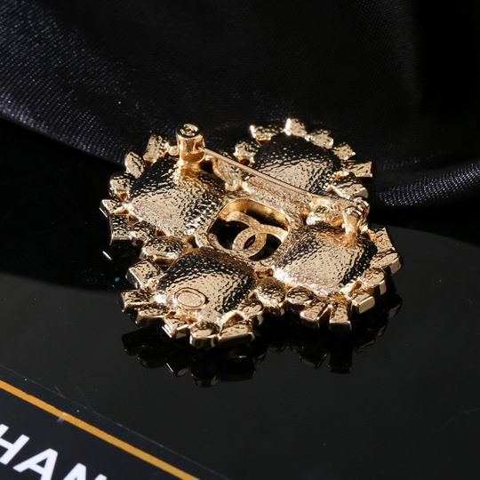 Chanel Brooch 12lyh94 (2)