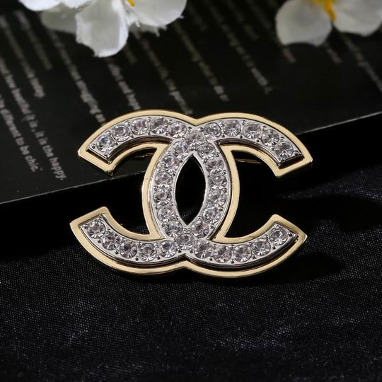 Chanel Brooch 12lyh96 (3)