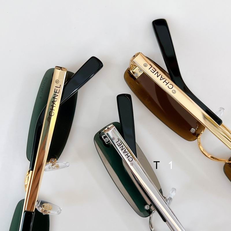 Chanel CH42 54 19-145 a07