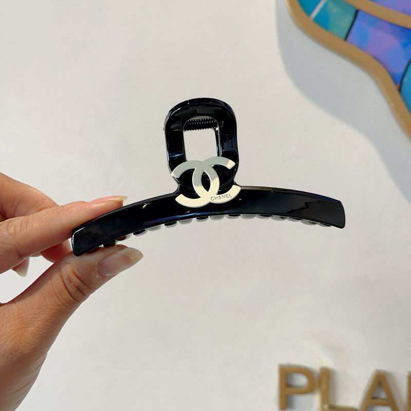 Chanel Hair Grab Clip hh (1)