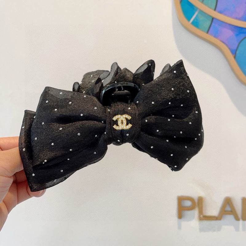 Chanel Hair Grab Clip hh (112)
