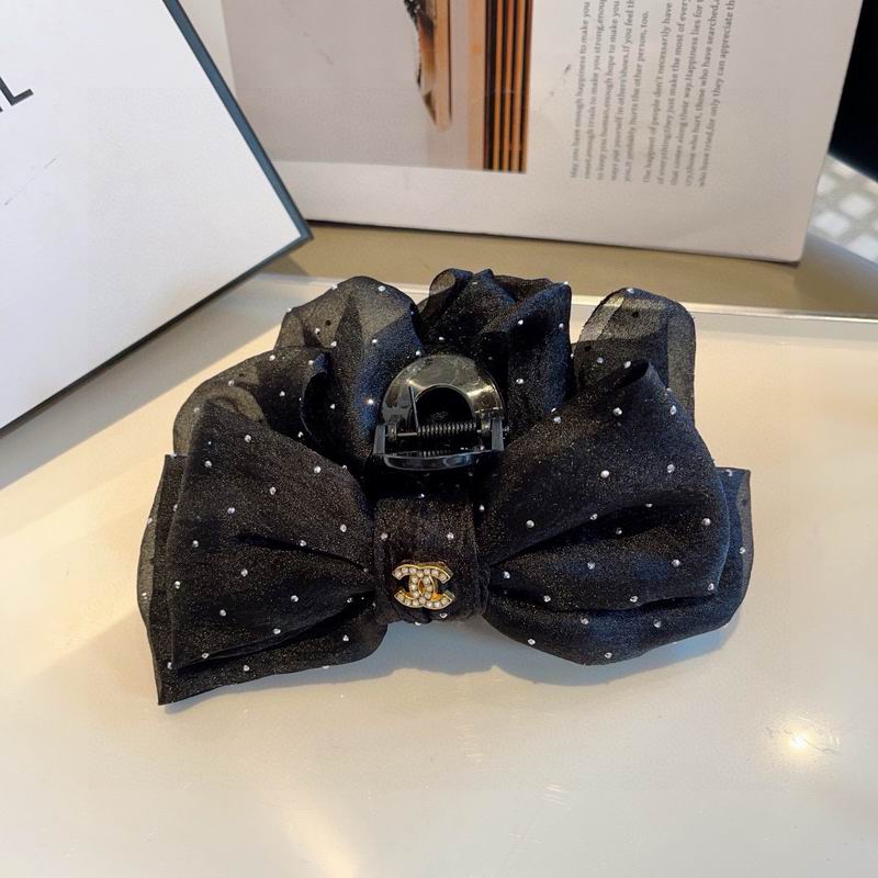 Chanel Hair Grab Clip hh (118)