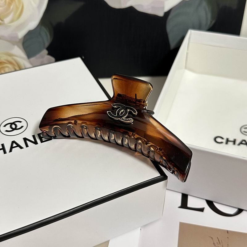 Chanel Hair Grab Clip hh (125)