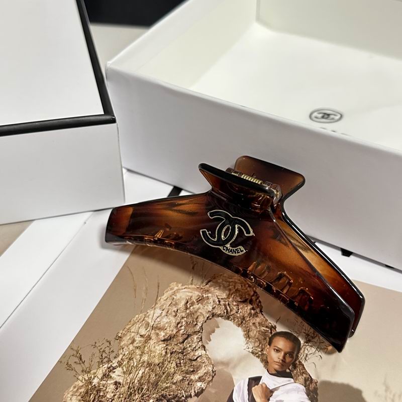 Chanel Hair Grab Clip hh (127)