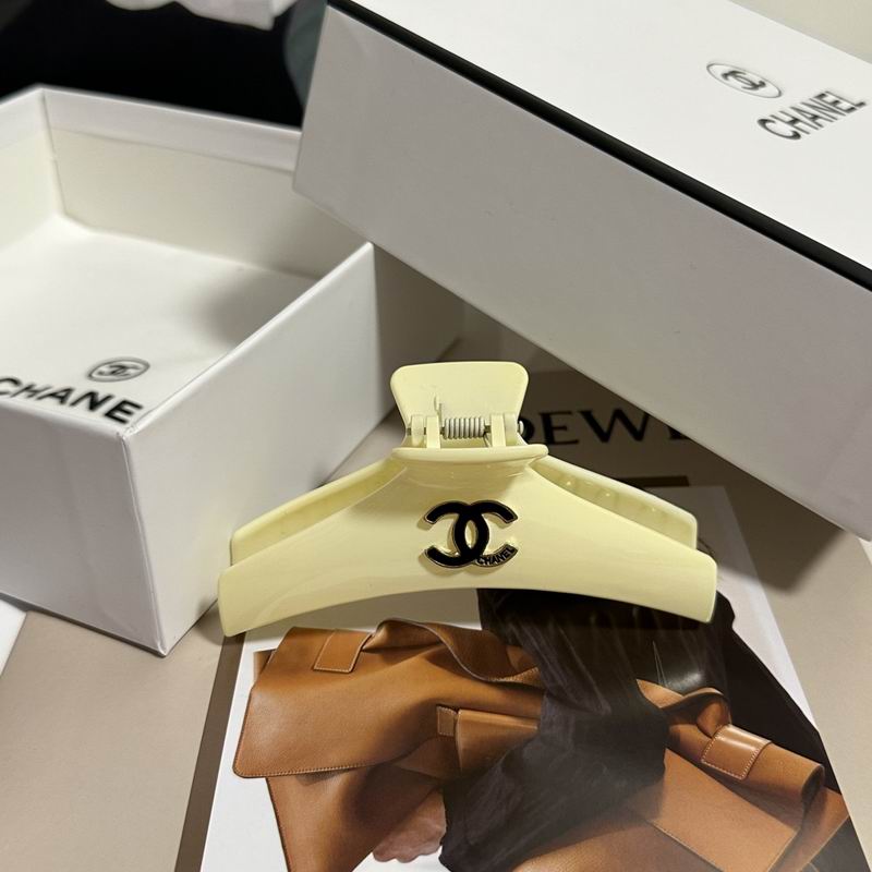Chanel Hair Grab Clip hh (133)
