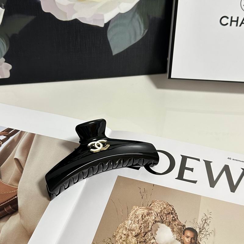 Chanel Hair Grab Clip hh (139)