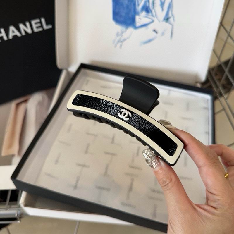 Chanel Hair Grab Clip hh (162)