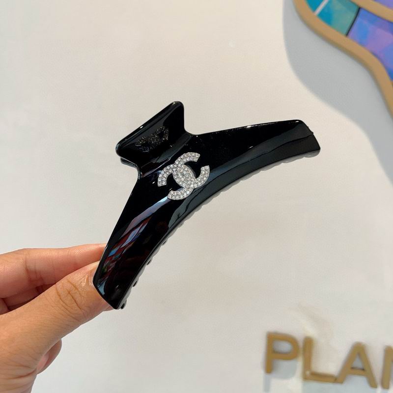 Chanel Hair Grab Clip hh (17)
