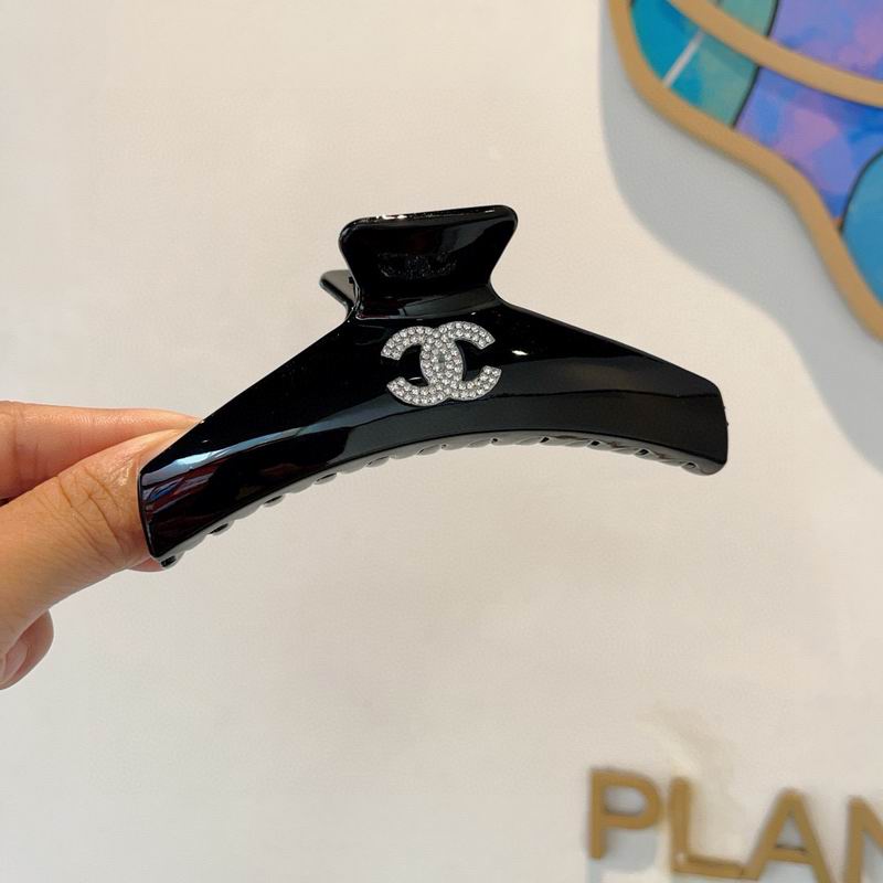 Chanel Hair Grab Clip hh (18)