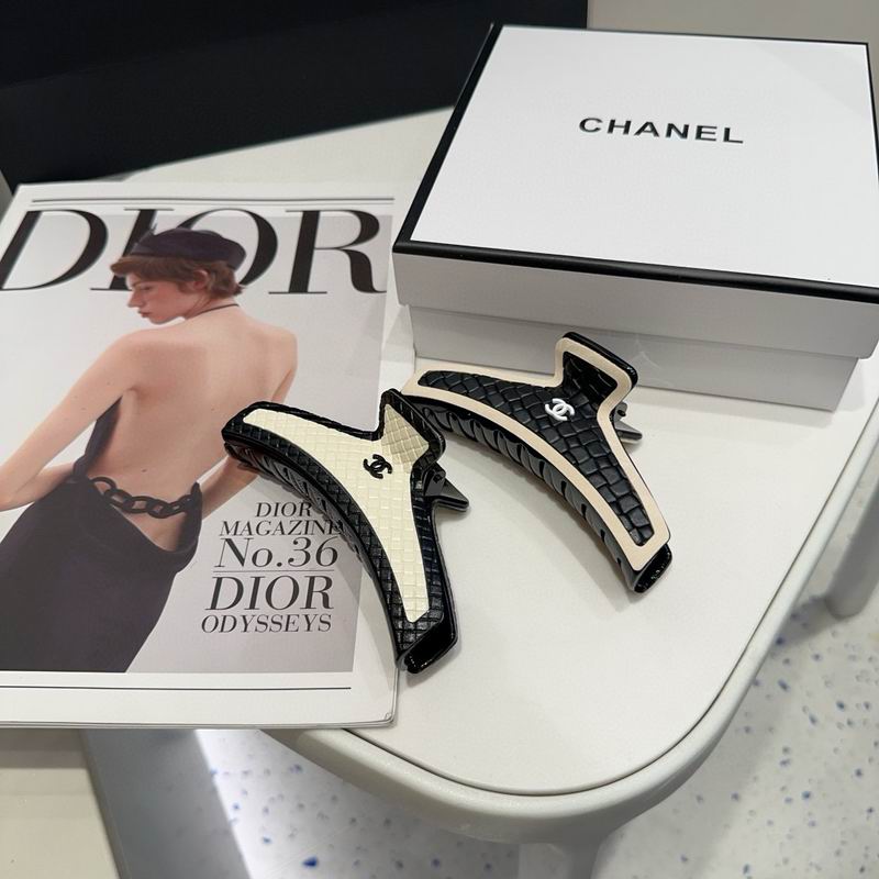 Chanel Hair Grab Clip hh (188)