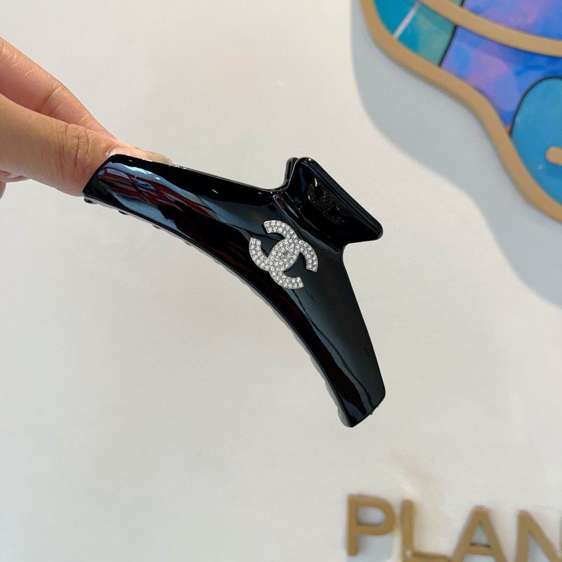 Chanel Hair Grab Clip hh (20)