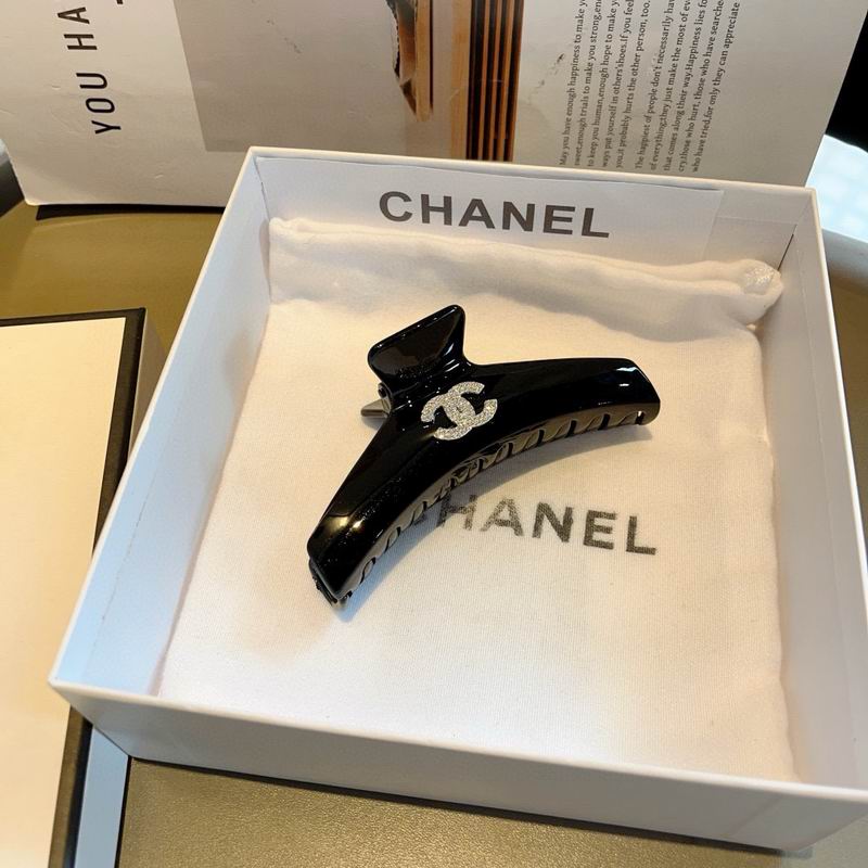 Chanel Hair Grab Clip hh (21)