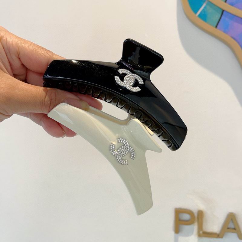 Chanel Hair Grab Clip hh (25)