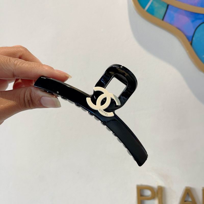 Chanel Hair Grab Clip hh (3)