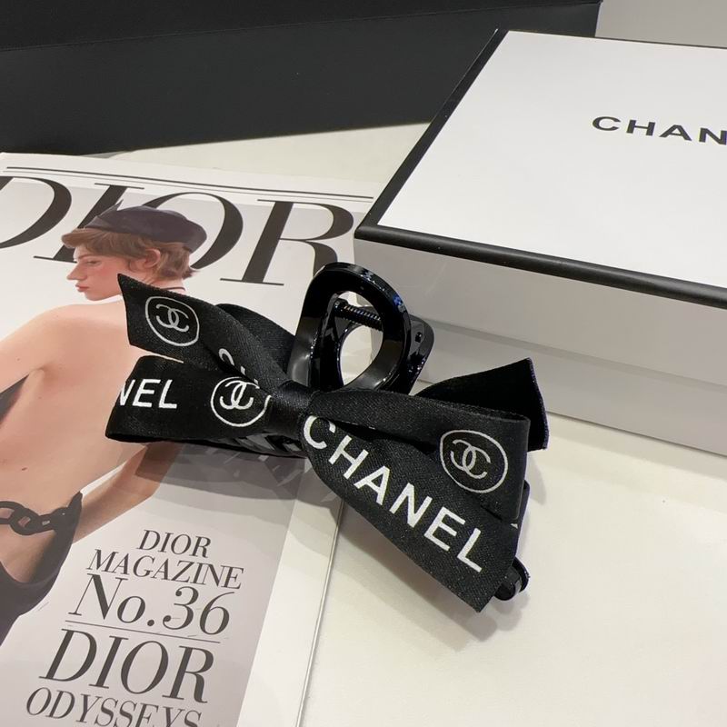Chanel Hair Grab Clip hh (38)