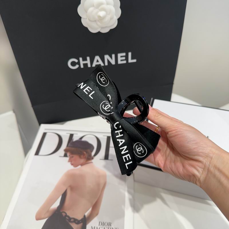 Chanel Hair Grab Clip hh (40)