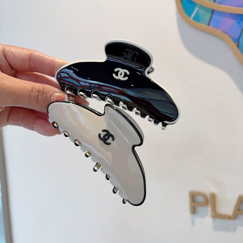 Chanel Hair Grab Clip hh (44)