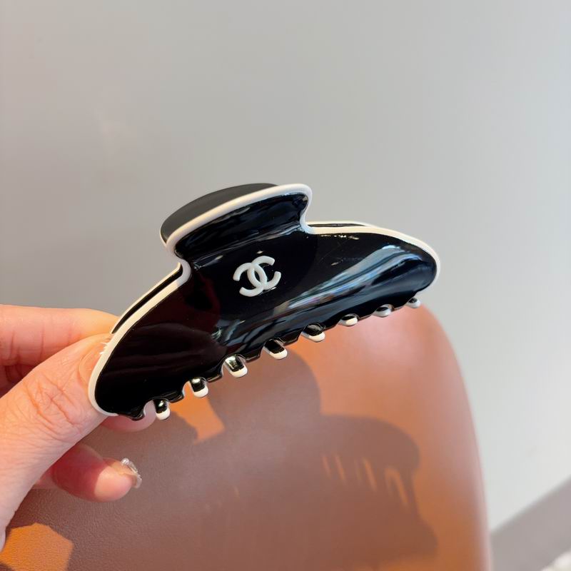 Chanel Hair Grab Clip hh (48)