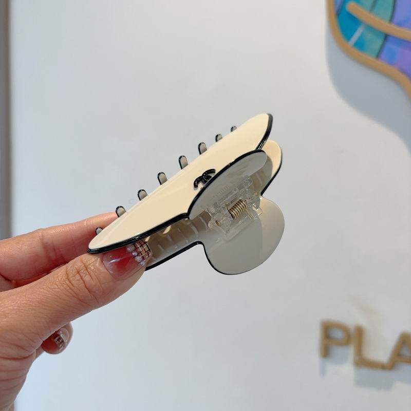 Chanel Hair Grab Clip hh (54)