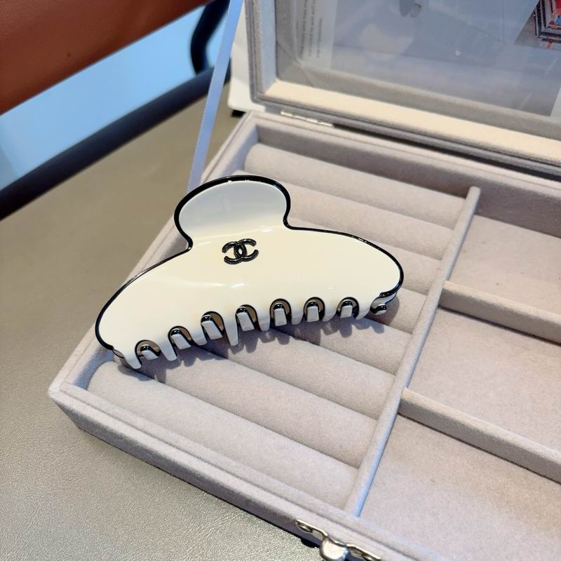 Chanel Hair Grab Clip hh (55)