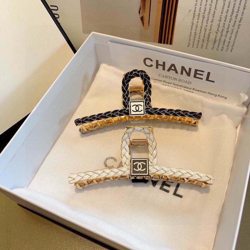 Chanel Hair Grab Clip hh (75)