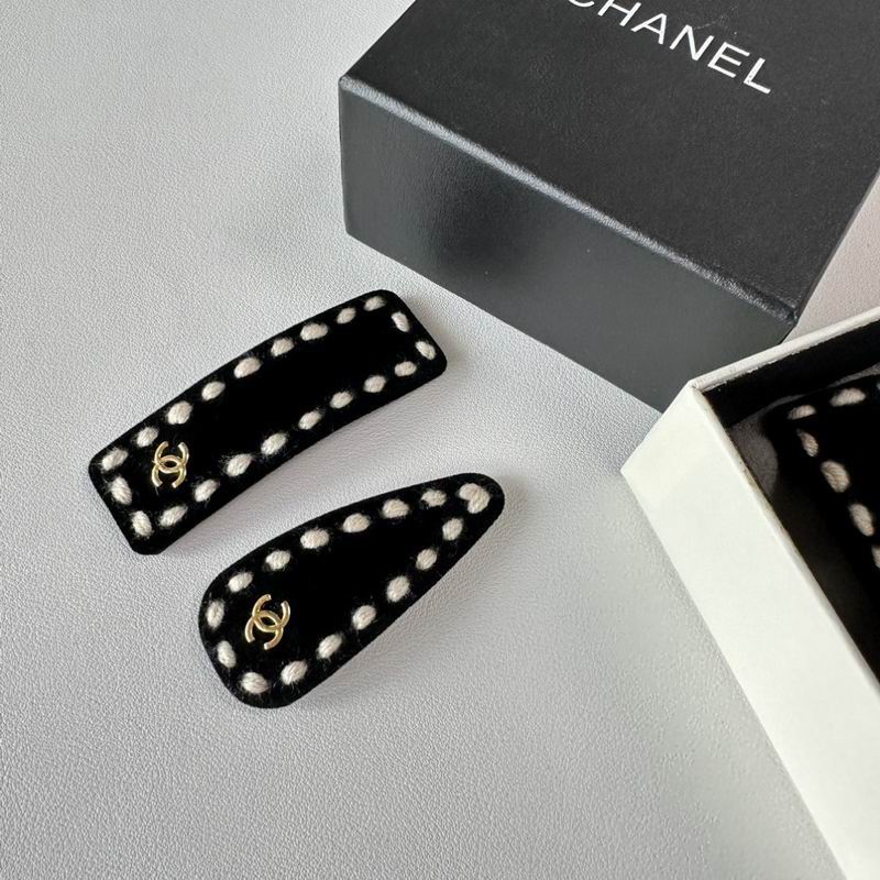 Chanel Hairpin hh (102)