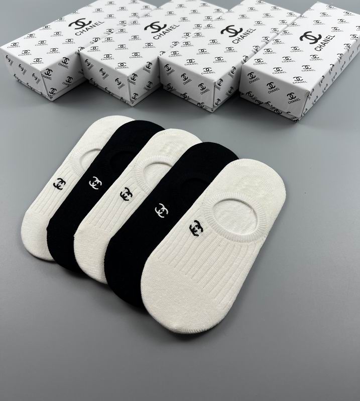 Chanel Socks 11 (5)