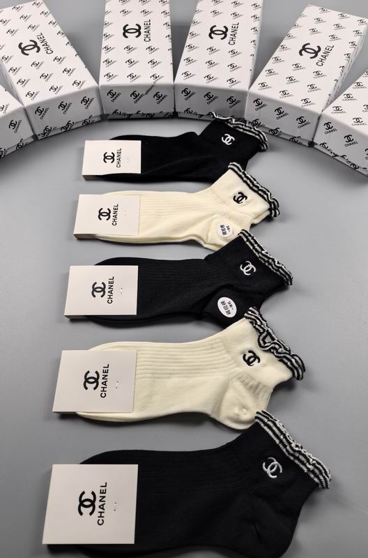 Chanel Socks 17 (9)